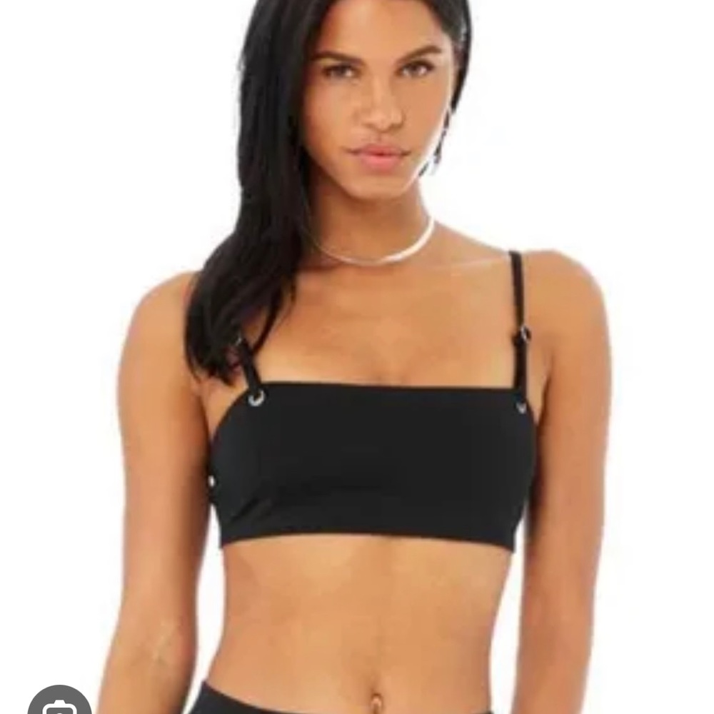 NWOT Alo Yoga Thrill Seeker Bra sz M blk